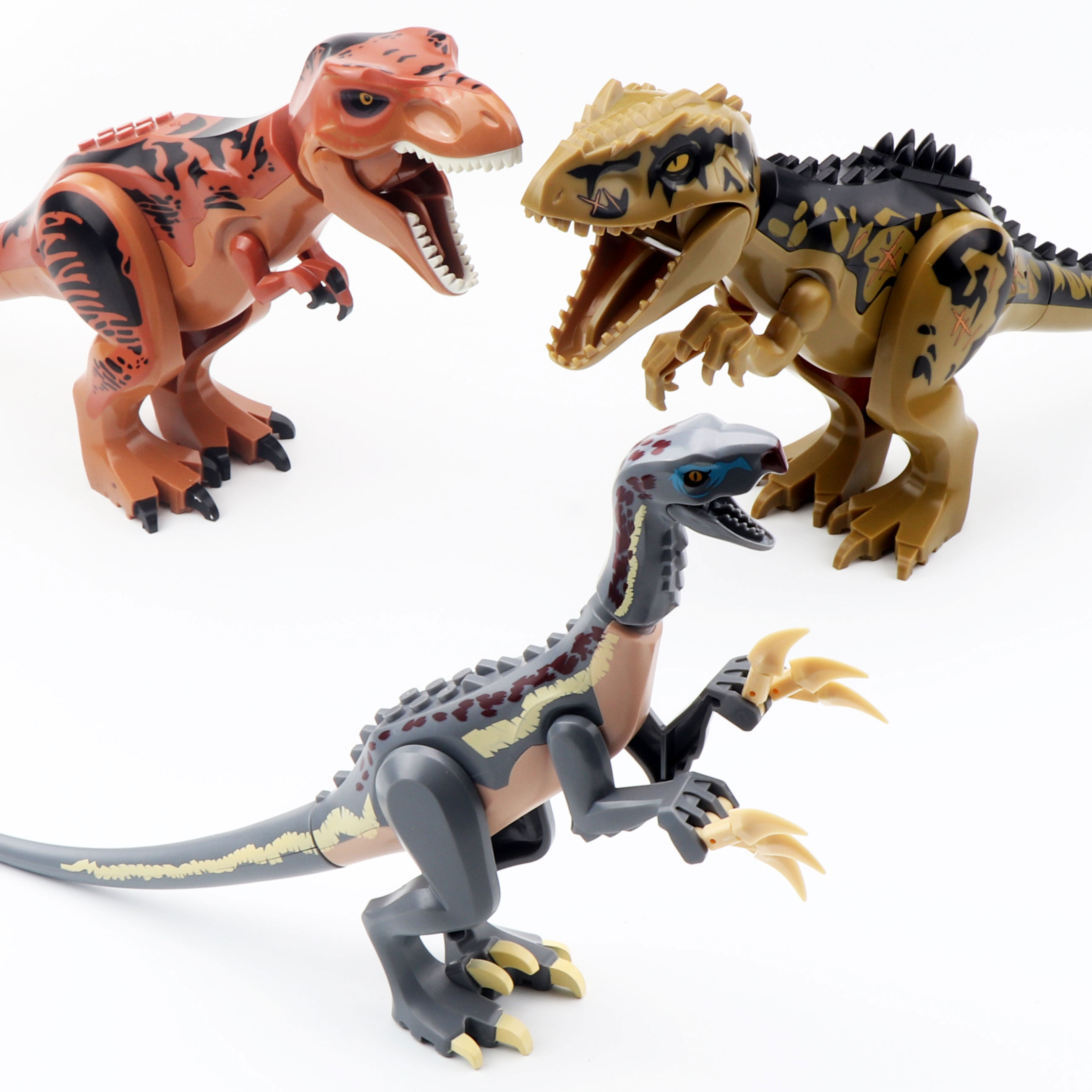 ジュラ紀時代のティラノサウルス・レックスと南のティタノサウル - Model Kit In Era のレビューと価格